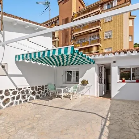House Апартаменты *